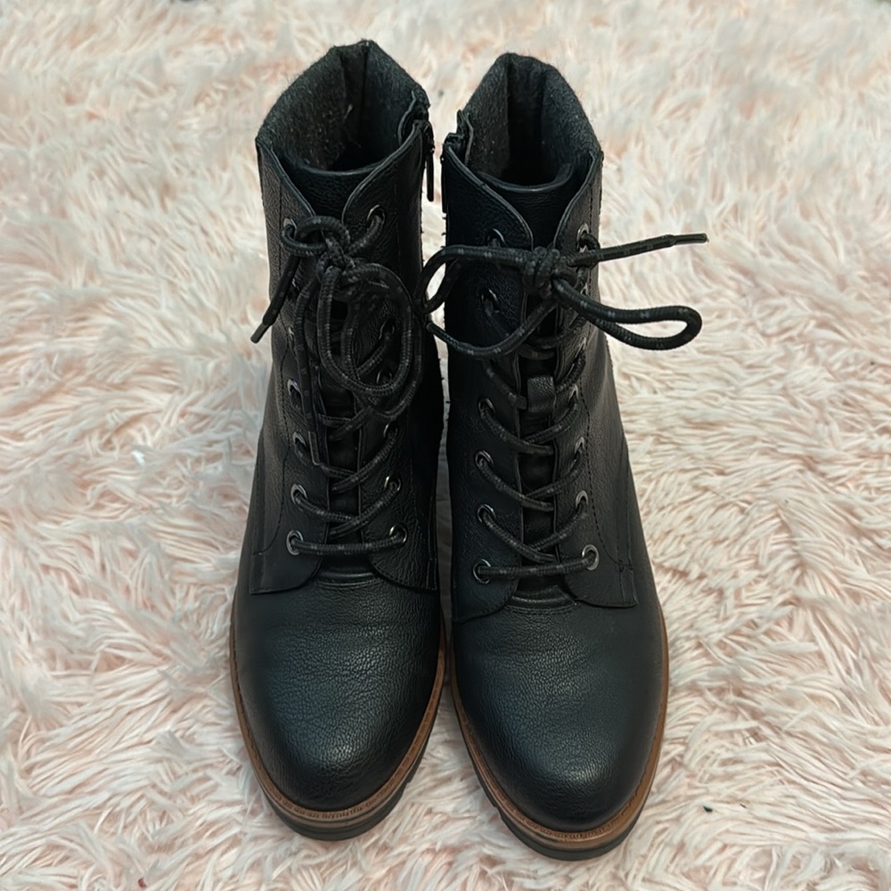Black booties women’s size 6.5